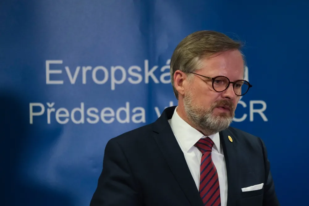 Premier Czech Petr Fiala zachowa stanowisko. Opozycja przegrała głosowanie nad wotum nieufności