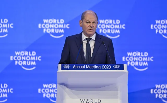 Kanclerz Scholz: Francja to nasz przyjaciel i bliski partner
