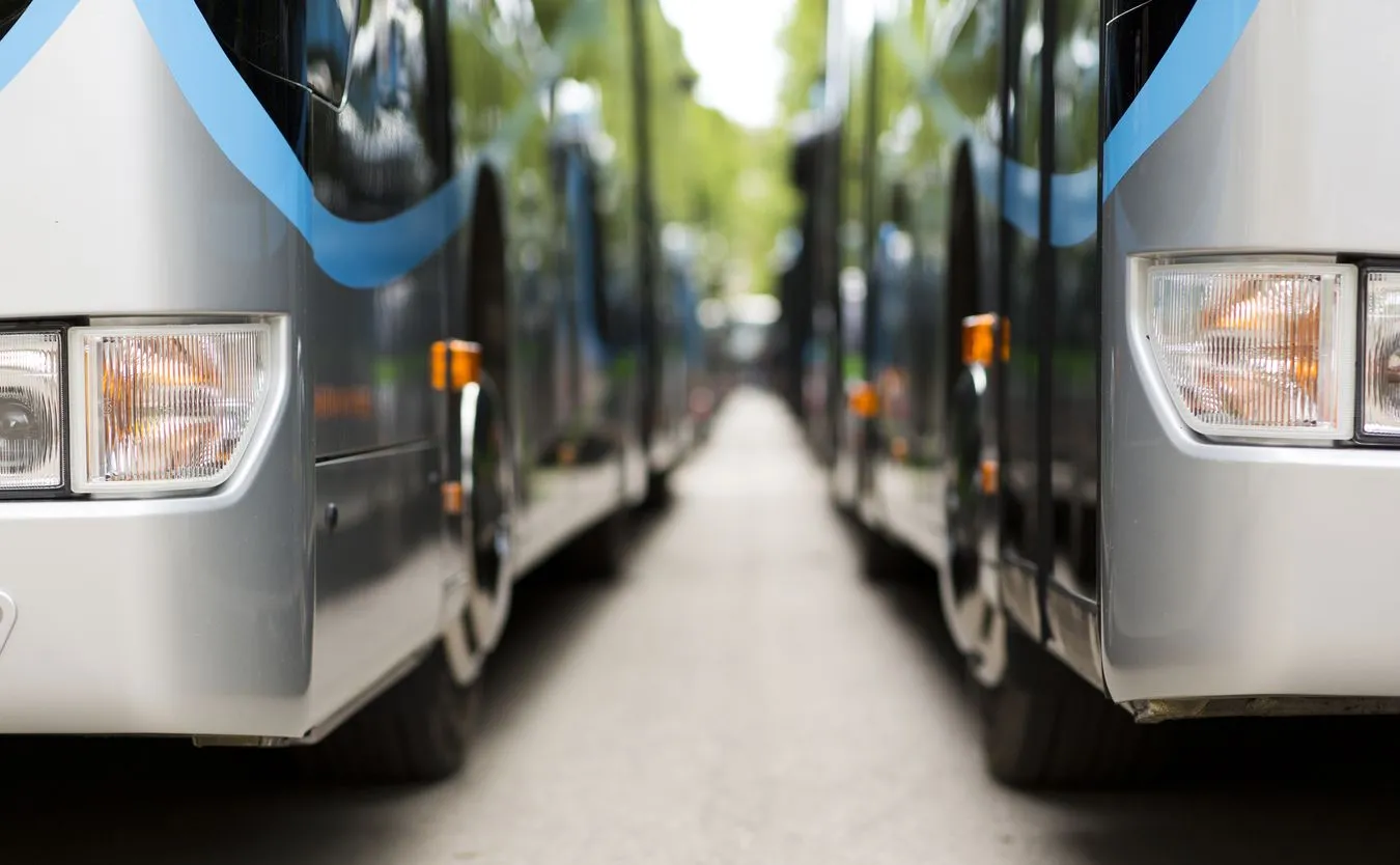 Transport publiczny z problemami. Rząd jednak nie pali się do ratowania komunikacji