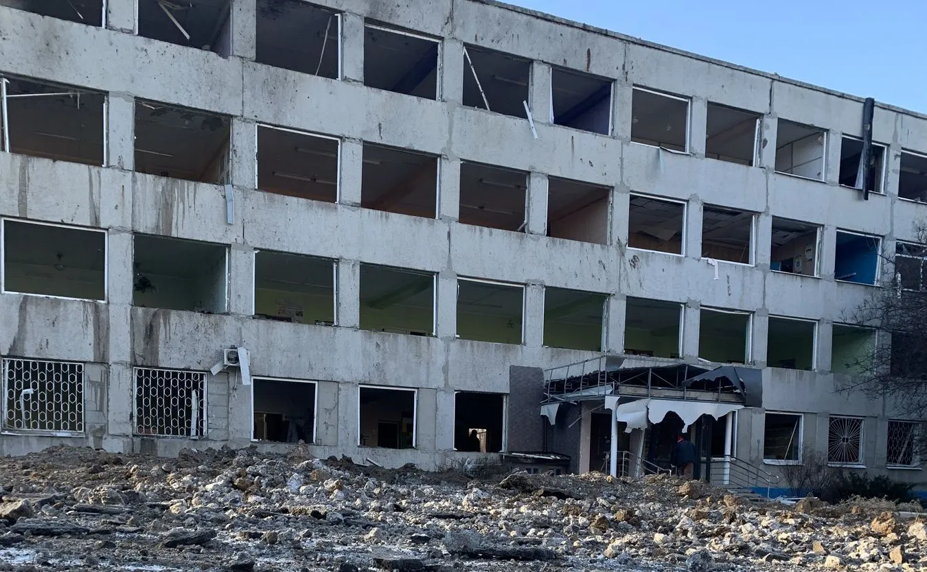 Rosyjski atak rakietowy na Kramatorsk. Jedna osoba nie żyje, trzy zostały ranne