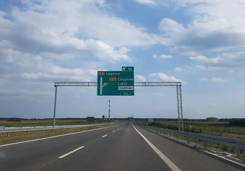 Czy gmina może odliczyć VAT z inwestycji w przebudowę drogi gminnej?