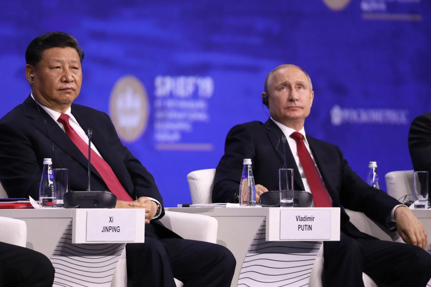 Chiny: Putin rozmawiał przez telefon z Xi, wyraził skłonność do negocjacji z Ukrainą