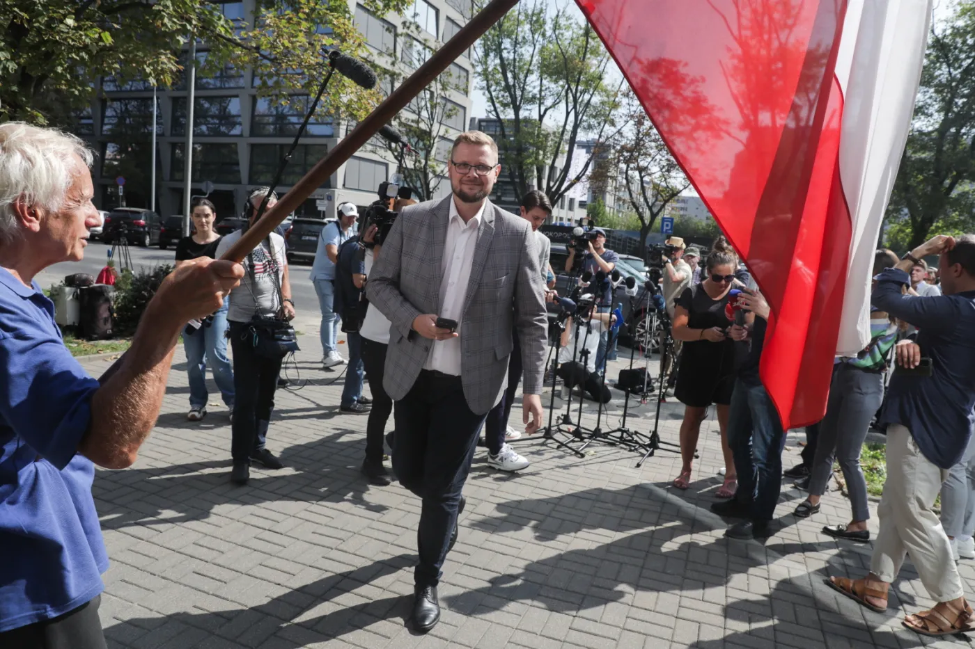 Michał Woś wezwany do prokuratury. "Nie będę mdlał na widok prokuratora"