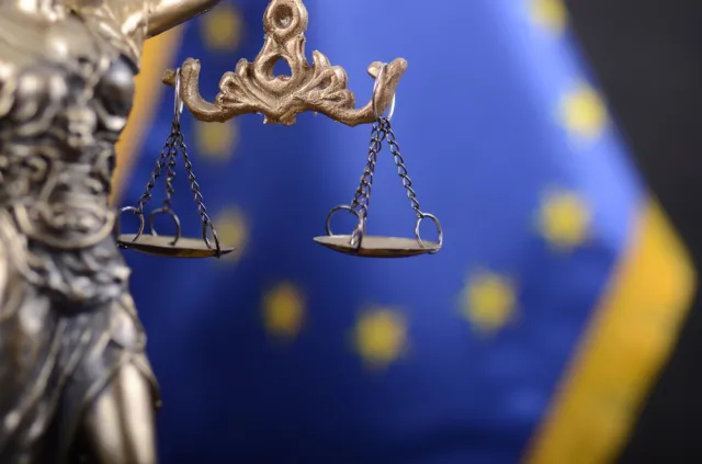 Reynders: Jeżeli Polska nie zastosuje się do postanowienia TSUE, Komisja Europejska ściągnie należności