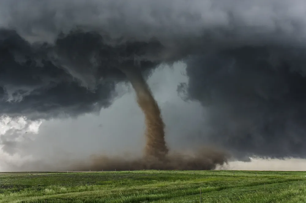 Gwałtowne tornada w USA. Zmarło co najmniej pięć osób, zaginęły dzieci