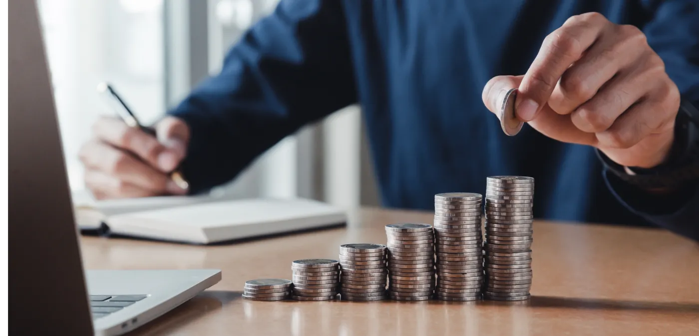 Co dalej z finansami samorządów? Zdeterminowały je zmiany prawa, inflacja i inne niespodziewane zdarzenia. MF planuje zmiany na lata 2025–2029