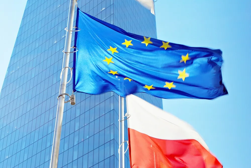Wsparcie UE dla Ukrainy. Polska nie wstrząsnęła sumieniami mainstreamu i znów wróciła do oślej ławki [OPINIA]
