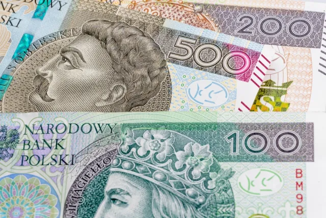 PKW ocenia sprawozdania finansowe. Wątpliwości wokół dokumentu złożonego przez PiS