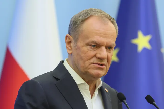 Polscy żołnierze na Ukrainie? Tusk wykluczył taką możliwość