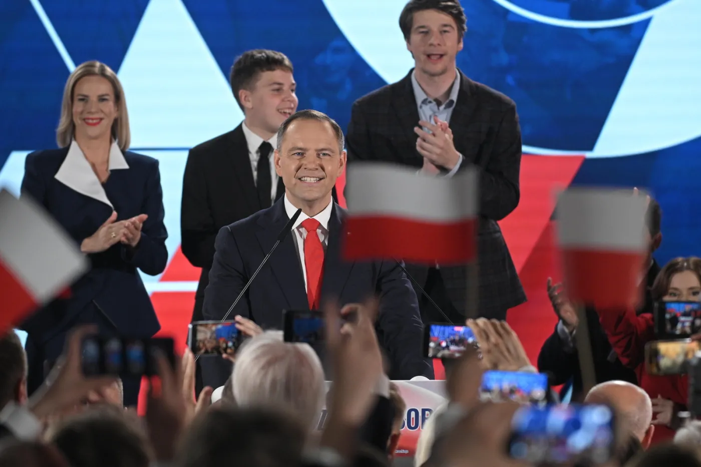 Wybory prezydenckie 2025. Są wyniki late poll z 90 proc. komisji. Karol Nawrocki wygrywa z Rafałem Trzaskowskim