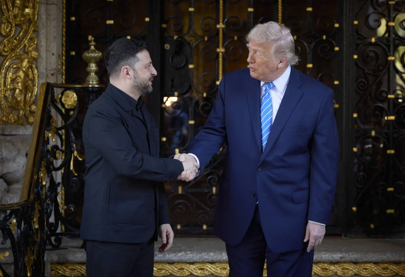 Trump mówi o oddaniu Rosji ukraińskich ziem. Zełenski stawia warunek