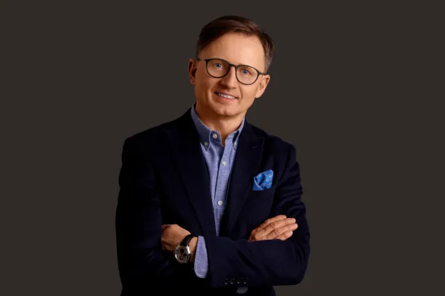 Lider w czasach zmian: od pasji do strategicznego myślenia. Wywiad z Andrzejem Kochankiem – dyrektorem generalnym 4VALUE Business Consulting