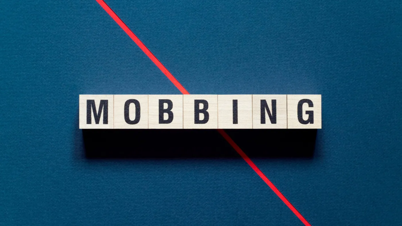 Mobbing,Word,Concept,On,Cubes