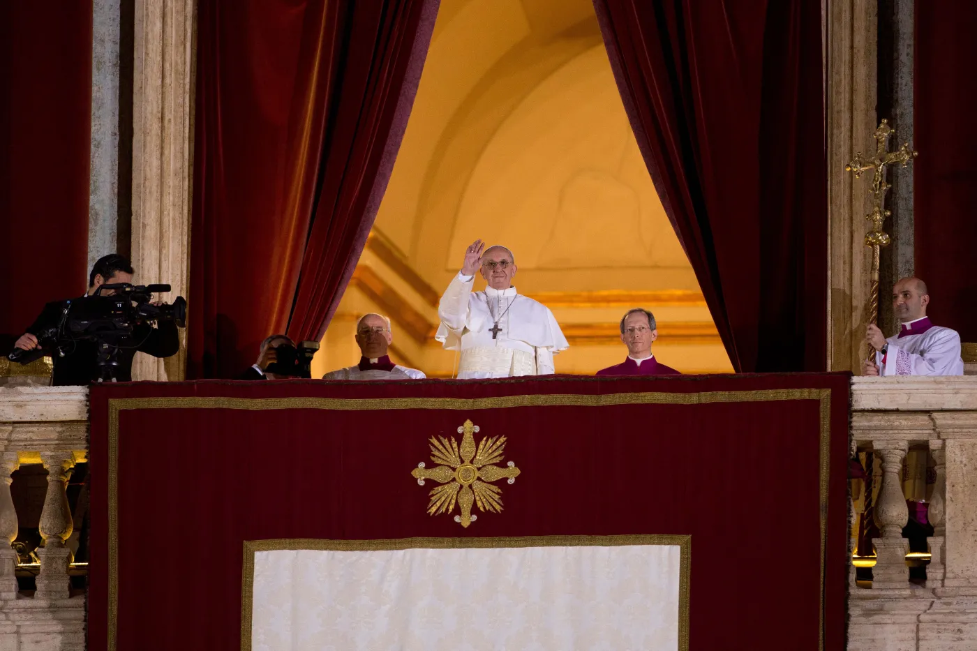 Papież Franciszek na spotkaniu z dziennikarzami opowiadał o kulisach konklawe