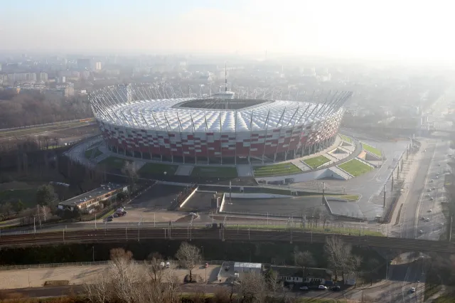 Stadion Narodowy zakłada po raz piąty murawę. Tym razem z drenażem odwadniającym