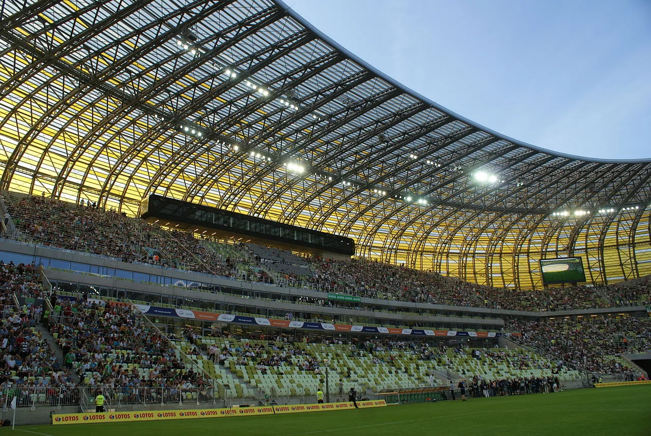 856968-pge-arena.jpg