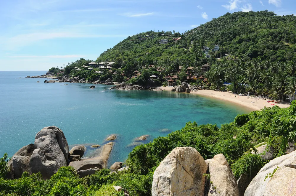 1526671-lamai-beach.jpg