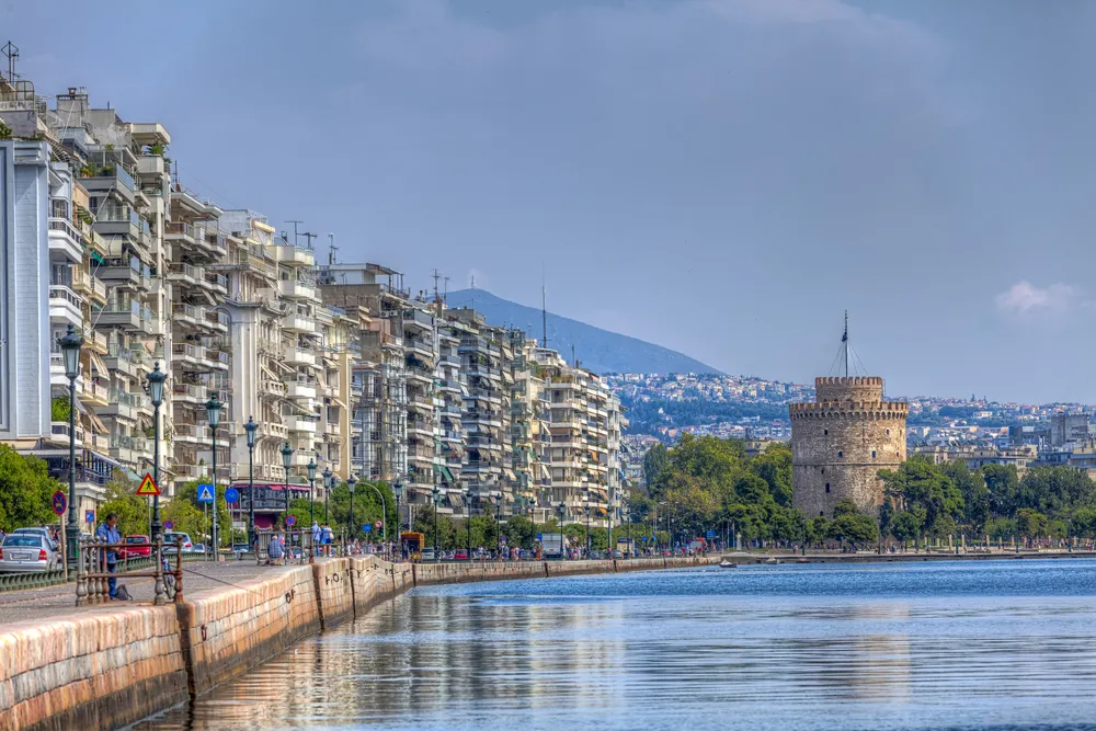 1619566-saloniki.jpg