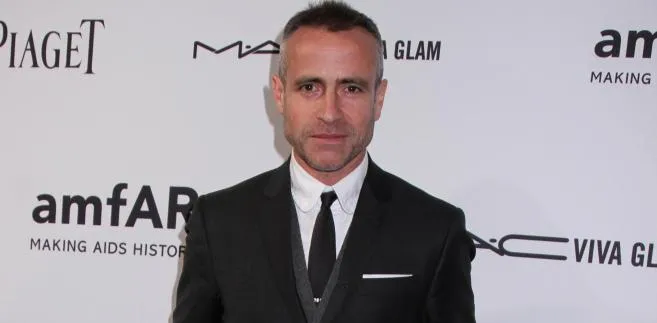 1440714-thom-browne.jpg