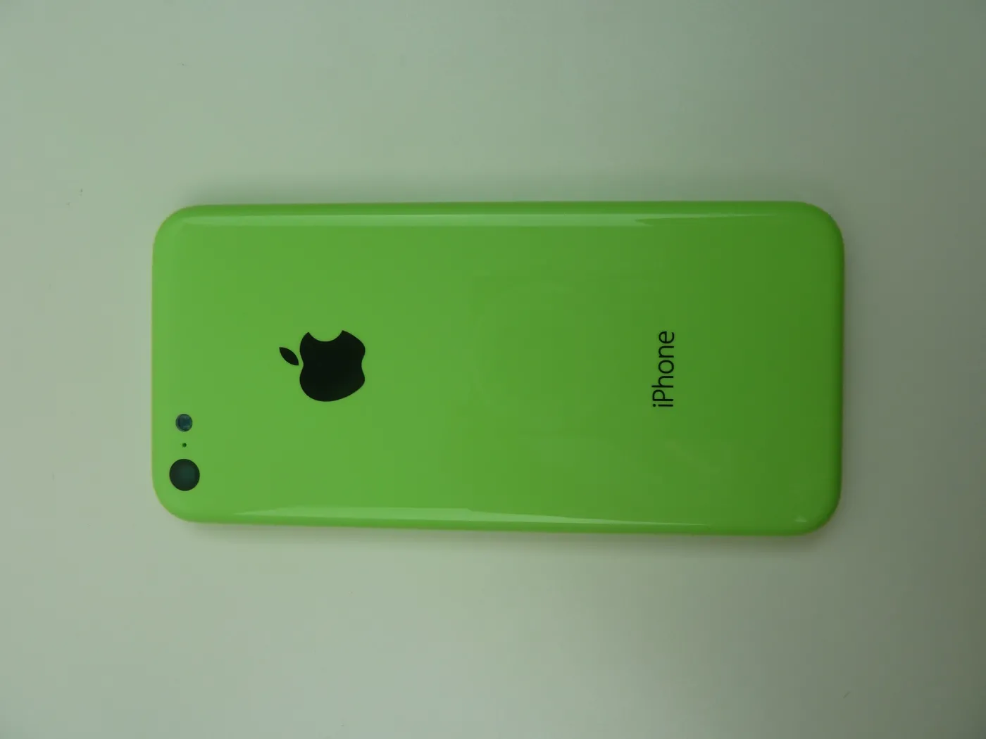1445252-iphone-5c.jpg
