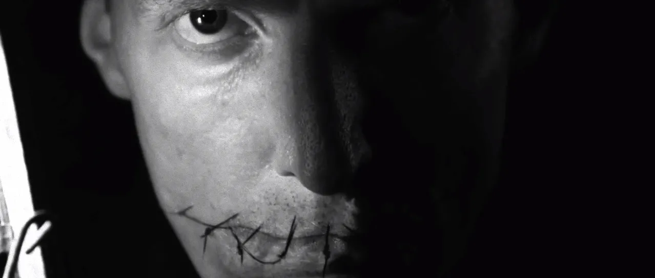 "Stranger" - tajemniczy zwiastun od J.J. Abramsa