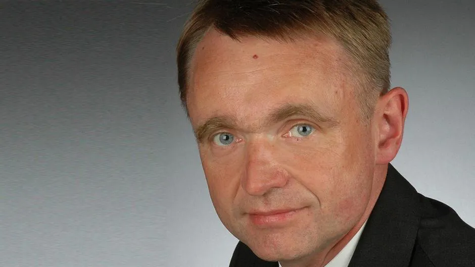 Wprowadzenie godzinowej płacy minimalnej grozi zwiększeniem bezrobocia