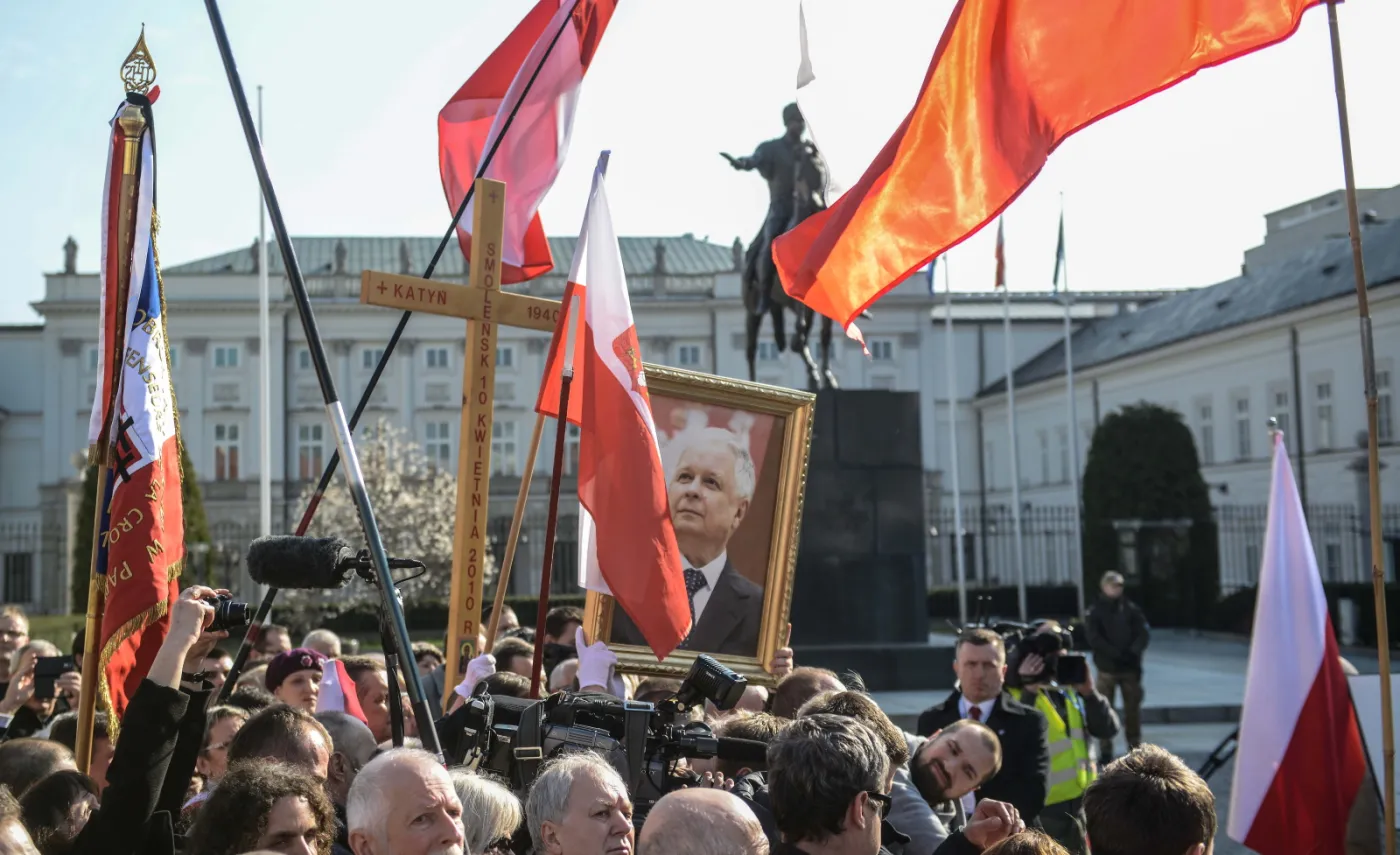 2141897-warszawa-5.jpg