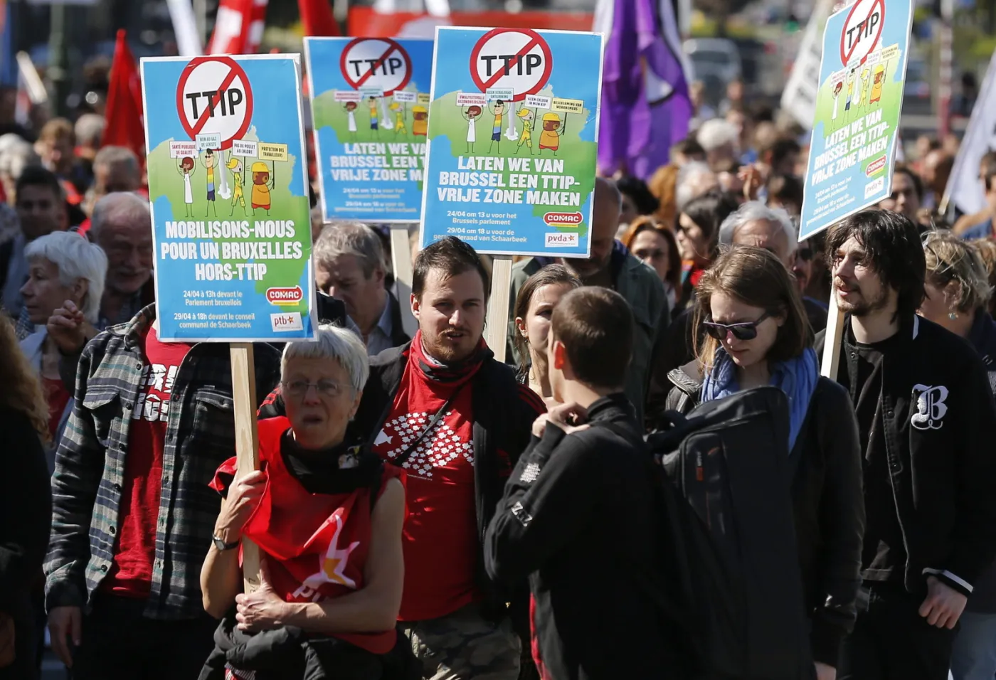 2150594-stop-ttip.jpg