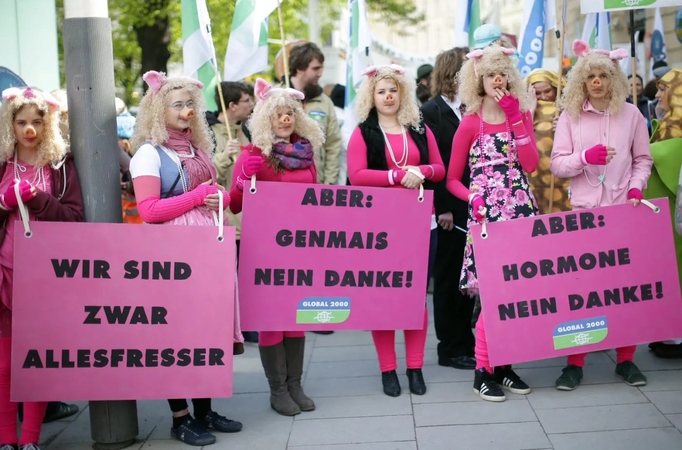 2150610-stop-ttip.jpg