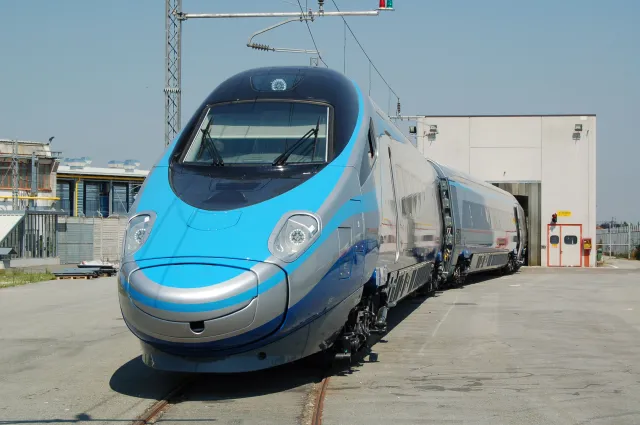 Falstart sprzedaży biletów na Pendolino: Kupienie biletów w nocy graniczyło z cudem