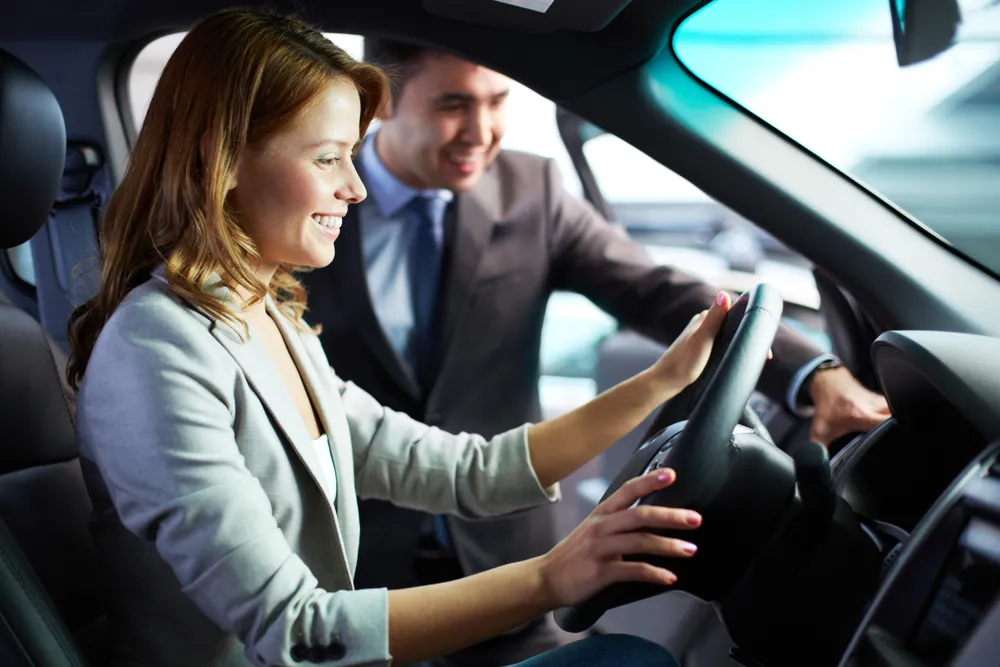 Planujesz kupić auto? Sprawdź najnowszy ranking kredytów samochodowych