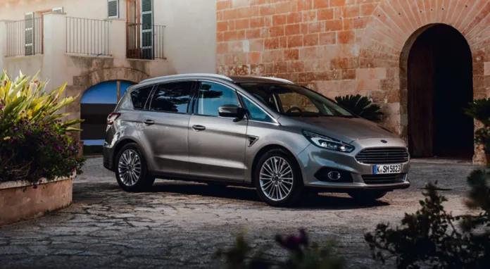 2429254-ford-s-max.jpg