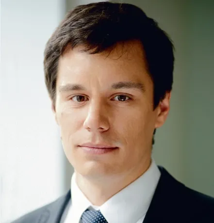 Awanse w Clifford Chance 