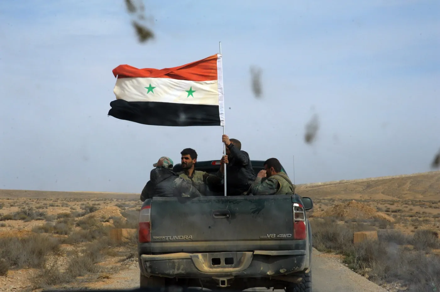 Trzy rosyjskie śmigłowce bojowe opuszczają Syrię i wracają do Rosji