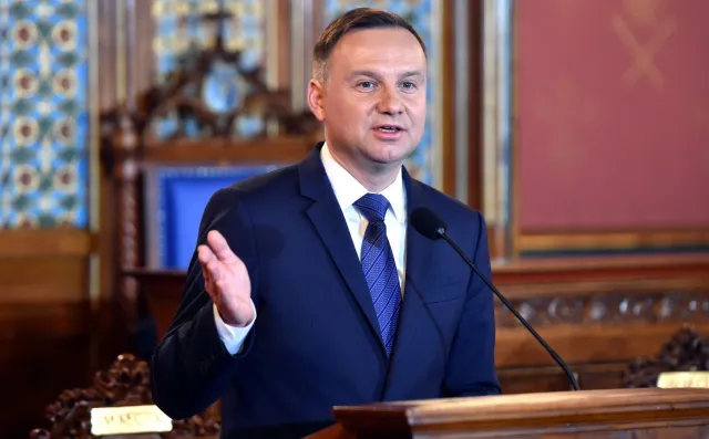PKW pyta prezydenta o termin wyborów samorządowych i referendum konstytucyjnego
