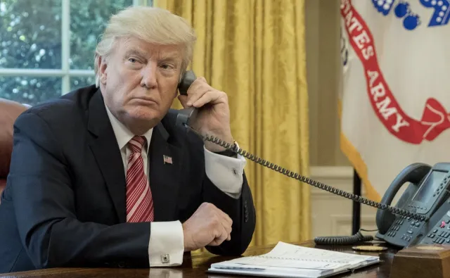 Łapiński: Ambasada USA jako organizator wysyla zaproszenia na wystąpienie Trumpa