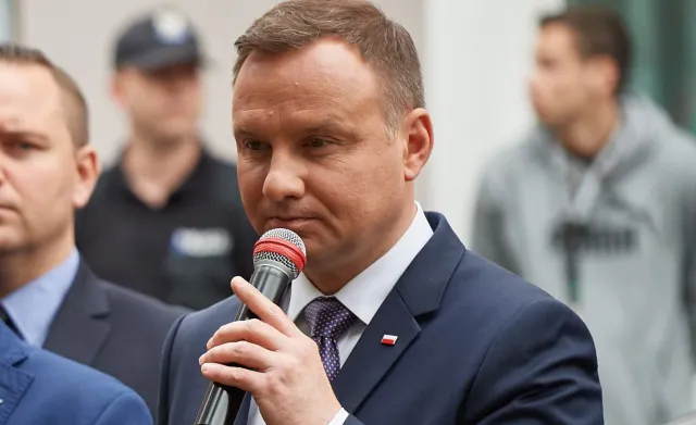 Dera: Dwa przepisy RIO nie do obrony ze względu na normy konstytucyjne