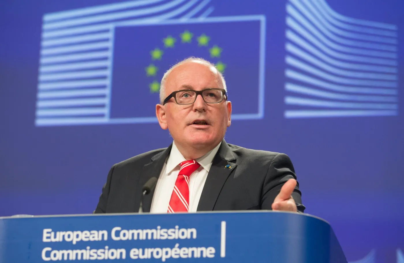 Wawrzyk: Timmermans nie ma pojęcia co zrobił dwa dni temu Duda [WYWIAD]