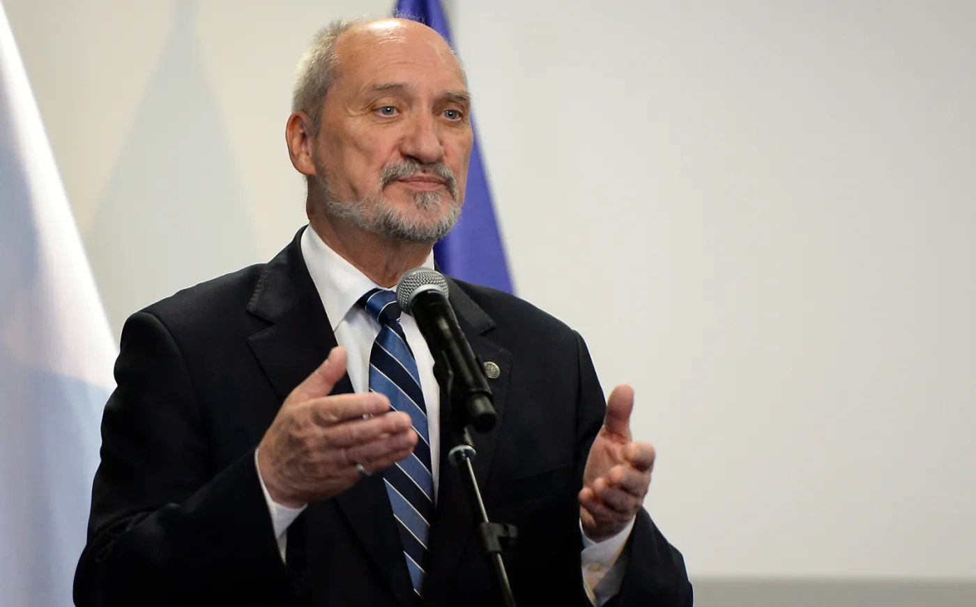 Macierewicz o Zapad: Ćwiczenia o wybitnie ofensywnym, agresywnym charakterze