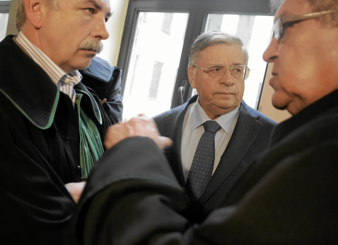 Sąd zmienił karę dla Lwa Rywina na 8 miesięcy więzienia bez zawieszenia