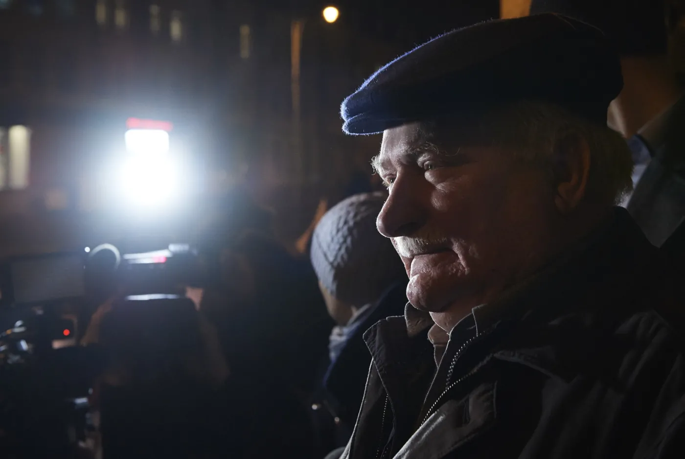 W Gdańsku manifestacja "Wolne sądy". Przyszedł Lech Wałęsa