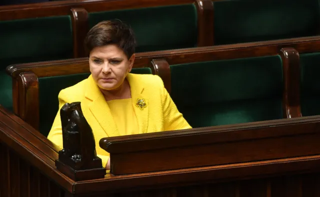 Szydło dziękuje za wsparcie: Służba dla Polaków i Polski była dla mnie zaszczytem