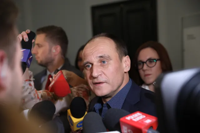 Kukiz'15 po spotkaniu z Karczewskim: Następuje eskalacja sporu w Sejmie