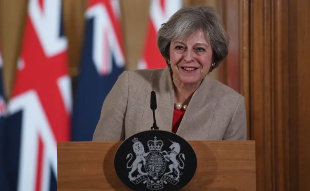 Theresa May: Przestaniemy wpłacać ogromne sumy do unijnej kasy