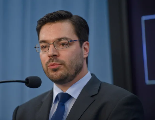 Tyszka ws. reprywatyzacji: Zatrzymywane osoby to pionki. Odpowiedzialni są politycy