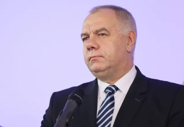 Sasin: Na początku przyszłego tygodnia podamy nowe lokalizacje pomników smoleńskich