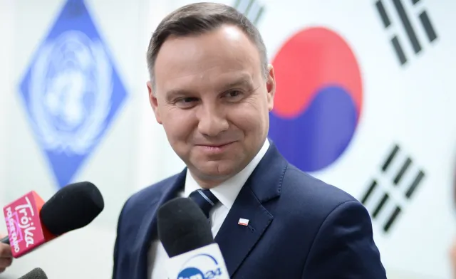 CBOS: 65 proc. dobrze o prezydencie. 50 proc. źle o pracy Sejmu