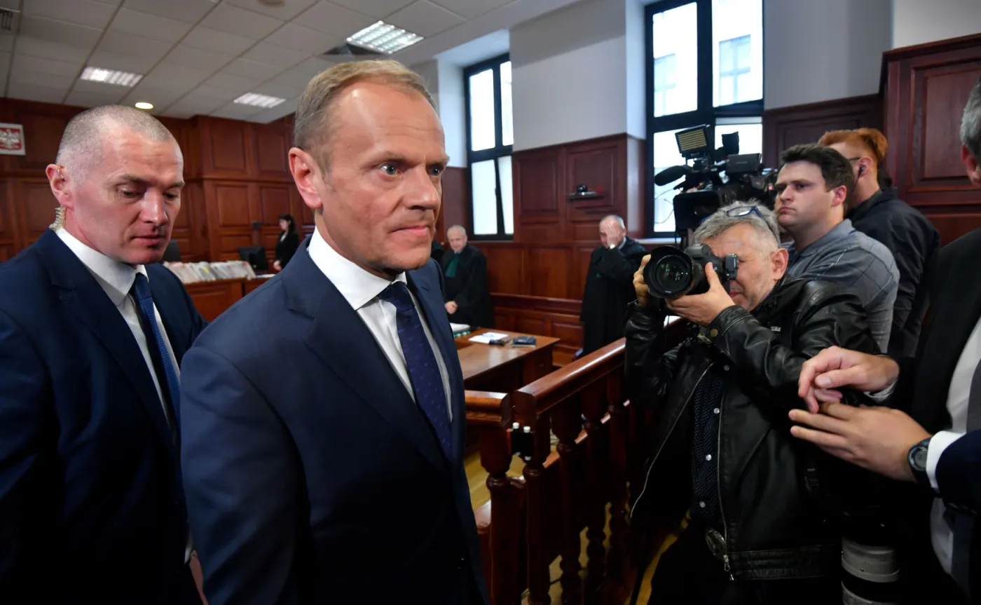 Szef klubu PO Sławomir Neumann: Donald Tusk w sądzie "rozbił" wszystkie pytania z tezą