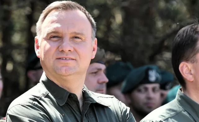 Czy chcemy nowej konstytucji, czy nowelizacji obecnej? Takie pytanie najpewniej pojawi się w referendum