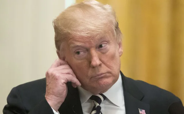 Trump opóźnia odtajnienie dokumentów ze śledztwa ws. Russiagate